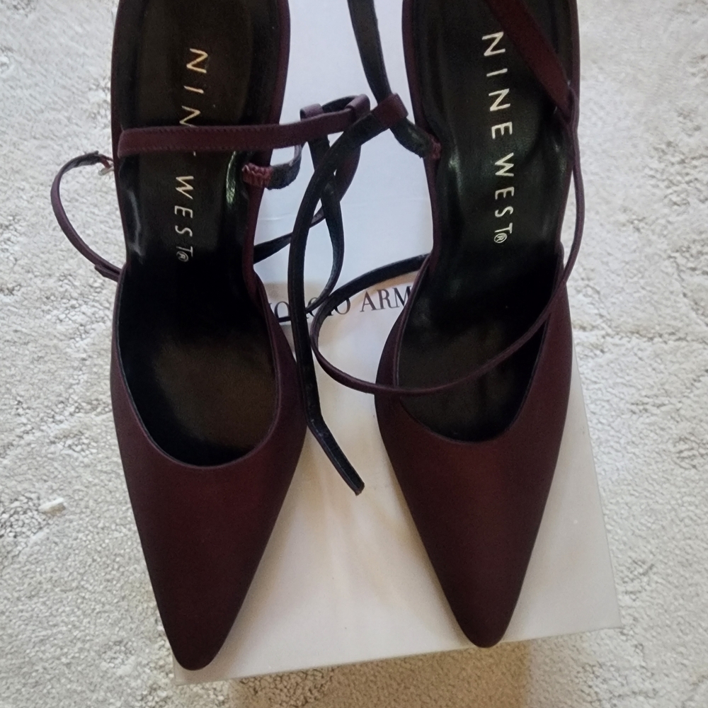 Nine West Dark Red Pointed Heels